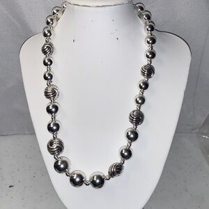 Elegant Silver tone metal Beaded Necklace